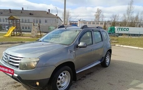 Renault Duster I рестайлинг, 2012 год, 780 000 рублей, 2 фотография