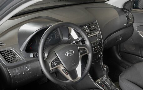 Hyundai Solaris II рестайлинг, 2015 год, 1 148 000 рублей, 5 фотография