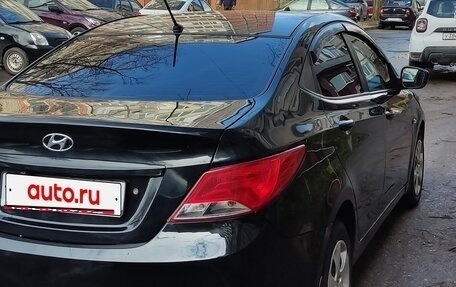 Hyundai Solaris II рестайлинг, 2014 год, 500 000 рублей, 1 фотография