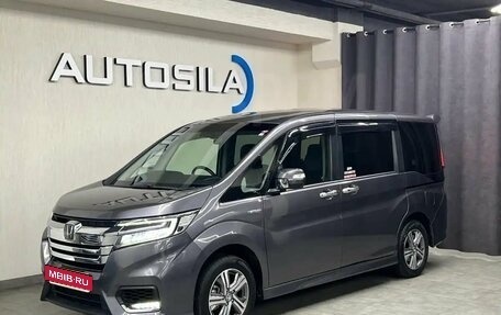 Honda Stepwgn IV, 2019 год, 3 200 000 рублей, 1 фотография