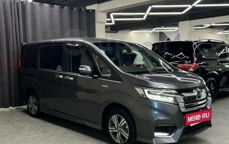 Honda Stepwgn IV, 2019 год, 3 200 000 рублей, 6 фотография