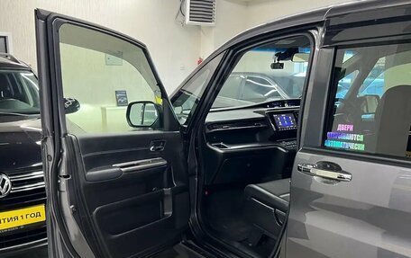 Honda Stepwgn IV, 2019 год, 3 200 000 рублей, 24 фотография