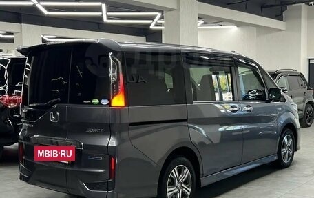 Honda Stepwgn IV, 2019 год, 3 200 000 рублей, 31 фотография