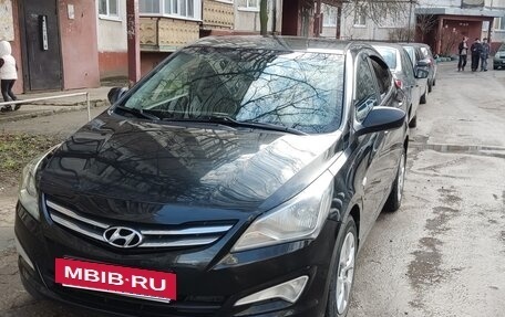 Hyundai Solaris II рестайлинг, 2014 год, 500 000 рублей, 3 фотография