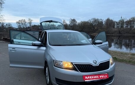 Skoda Rapid I, 2019 год, 1 650 000 рублей, 13 фотография