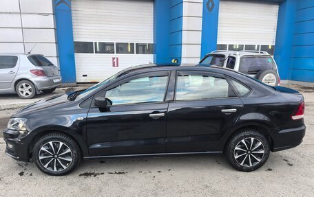 Volkswagen Polo VI (EU Market), 2018 год, 670 000 рублей, 2 фотография