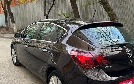 Opel Astra J, 2013 год, 845 000 рублей, 4 фотография