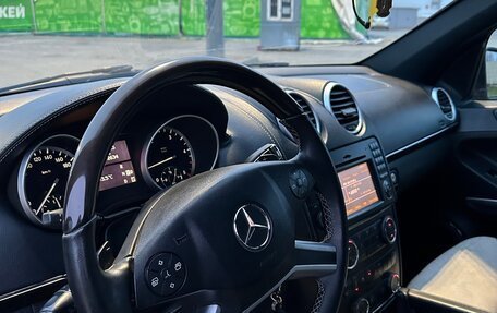 Mercedes-Benz GL-Класс, 2011 год, 1 900 000 рублей, 8 фотография