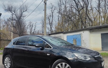 Opel Astra J, 2011 год, 690 000 рублей, 4 фотография