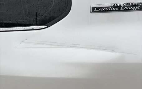 Toyota Land Cruiser 200, 2019 год, 7 700 000 рублей, 6 фотография