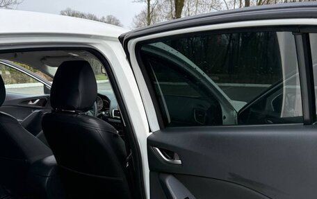 Mazda 3, 2014 год, 1 490 000 рублей, 13 фотография