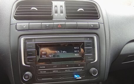 Volkswagen Polo VI (EU Market), 2016 год, 800 000 рублей, 8 фотография