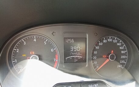 Volkswagen Polo VI (EU Market), 2016 год, 800 000 рублей, 9 фотография