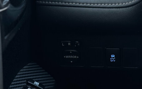 Toyota RAV4, 2015 год, 1 849 000 рублей, 21 фотография