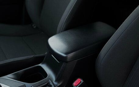 Toyota RAV4, 2015 год, 1 849 000 рублей, 23 фотография