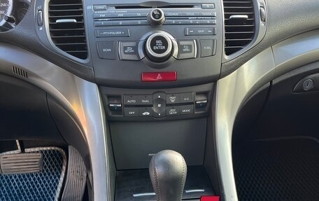 Honda Accord VIII рестайлинг, 2008 год, 900 000 рублей, 13 фотография