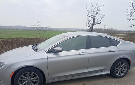 Chrysler 200 II, 2015 год, 1 200 000 рублей, 3 фотография