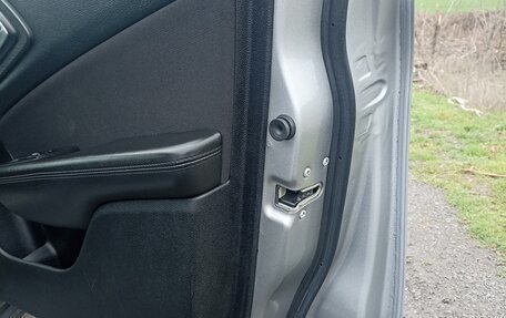 Chrysler 200 II, 2015 год, 1 200 000 рублей, 8 фотография