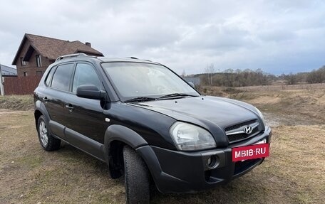 Hyundai Tucson III, 2008 год, 680 000 рублей, 2 фотография