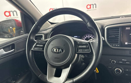 KIA Sportage IV рестайлинг, 2020 год, 2 599 000 рублей, 13 фотография