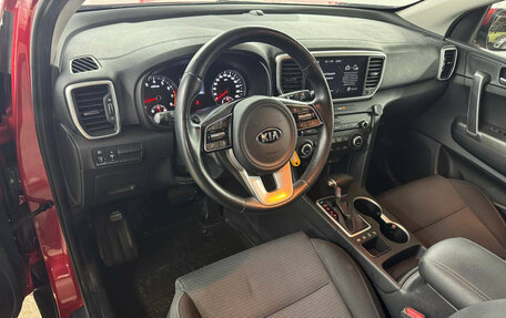 KIA Sportage IV рестайлинг, 2020 год, 2 599 000 рублей, 10 фотография