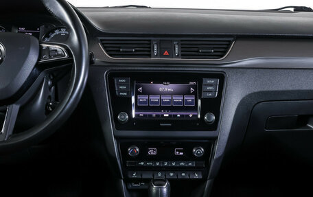 Skoda Rapid I, 2018 год, 1 500 000 рублей, 14 фотография