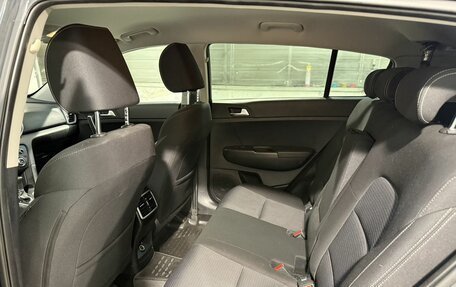 KIA Sportage IV рестайлинг, 2020 год, 2 399 800 рублей, 6 фотография