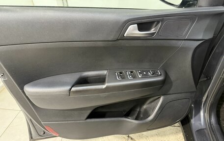 KIA Sportage IV рестайлинг, 2020 год, 2 399 800 рублей, 7 фотография