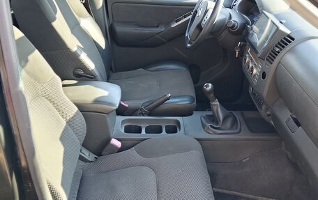 Nissan Navara (Frontier), 2006 год, 920 000 рублей, 7 фотография