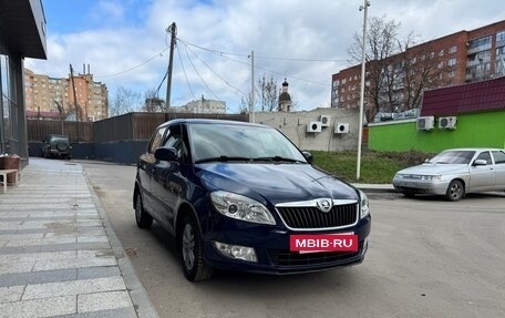 Skoda Fabia II, 2013 год, 658 000 рублей, 2 фотография