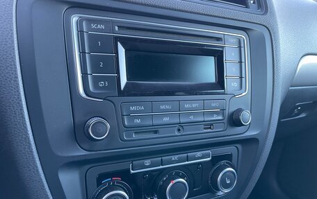 Volkswagen Jetta VI, 2015 год, 1 195 000 рублей, 19 фотография