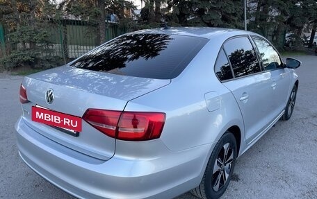 Volkswagen Jetta VI, 2015 год, 1 195 000 рублей, 5 фотография
