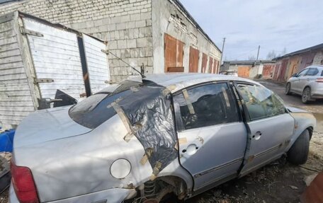 Volkswagen Passat B5+ рестайлинг, 1997 год, 65 000 рублей, 3 фотография