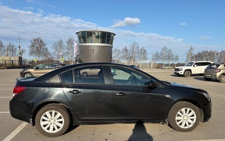 Chevrolet Cruze II, 2011 год, 560 000 рублей, 5 фотография