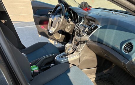 Chevrolet Cruze II, 2011 год, 560 000 рублей, 15 фотография