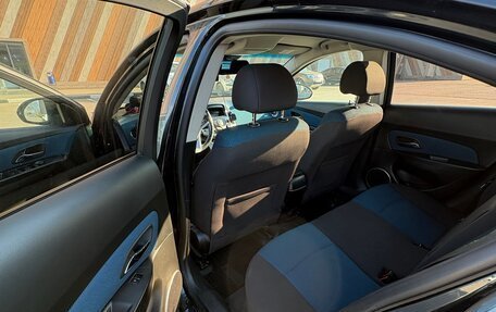 Chevrolet Cruze II, 2011 год, 560 000 рублей, 17 фотография