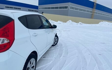 Hyundai Solaris II рестайлинг, 2014 год, 1 020 000 рублей, 3 фотография