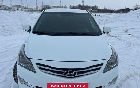 Hyundai Solaris II рестайлинг, 2014 год, 1 020 000 рублей, 4 фотография