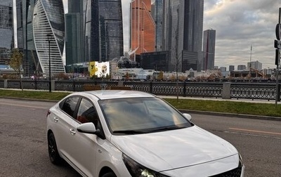 Hyundai Solaris II рестайлинг, 2021 год, 1 200 000 рублей, 1 фотография