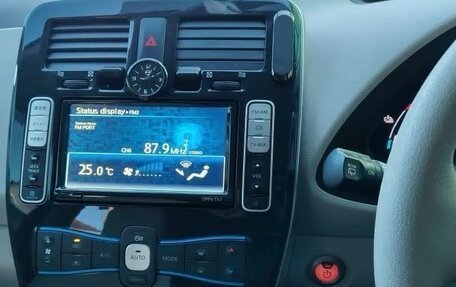 Nissan Leaf I, 2011 год, 580 000 рублей, 12 фотография