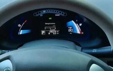 Nissan Leaf I, 2011 год, 580 000 рублей, 11 фотография