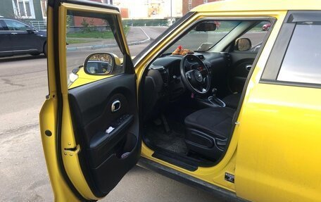 KIA Soul II рестайлинг, 2015 год, 1 200 000 рублей, 3 фотография