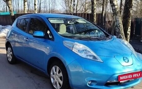 Nissan Leaf I, 2011 год, 580 000 рублей, 2 фотография