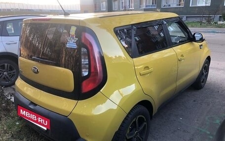 KIA Soul II рестайлинг, 2015 год, 1 200 000 рублей, 8 фотография