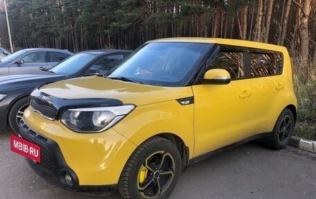 KIA Soul II рестайлинг, 2015 год, 1 200 000 рублей, 2 фотография