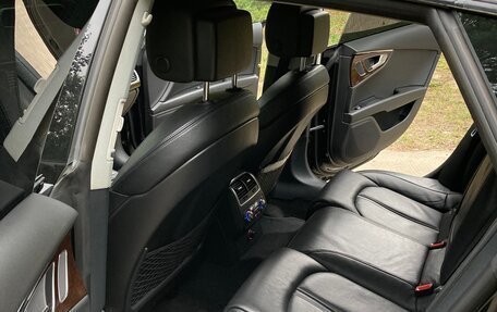 Audi A7, 2012 год, 2 900 000 рублей, 18 фотография