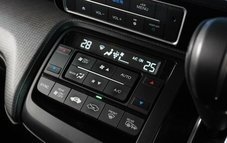 Honda Stepwgn IV, 2019 год, 2 799 000 рублей, 22 фотография