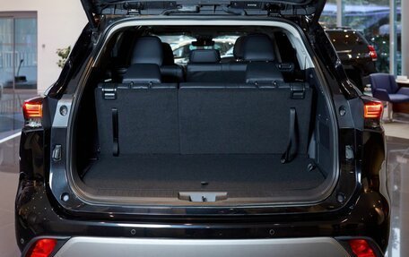 Toyota Highlander, 2025 год, 5 790 000 рублей, 5 фотография