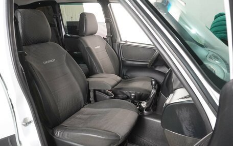 Chevrolet Niva I рестайлинг, 2018 год, 799 000 рублей, 8 фотография