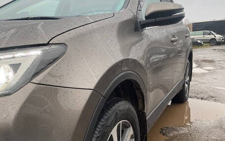 Toyota RAV4, 2018 год, 2 550 000 рублей, 9 фотография